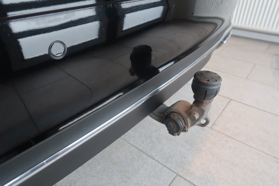 Mercedes E220 d 2,0 Avantgarde aut. 4d