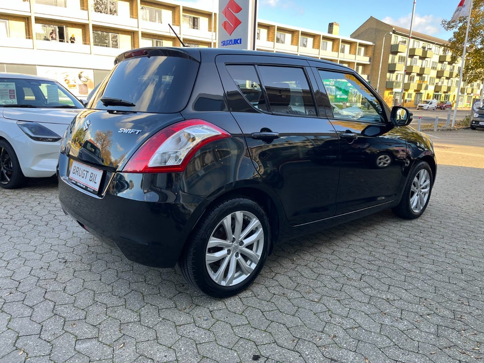 Suzuki Swift 1,2 Dualjet Exclusive 5d