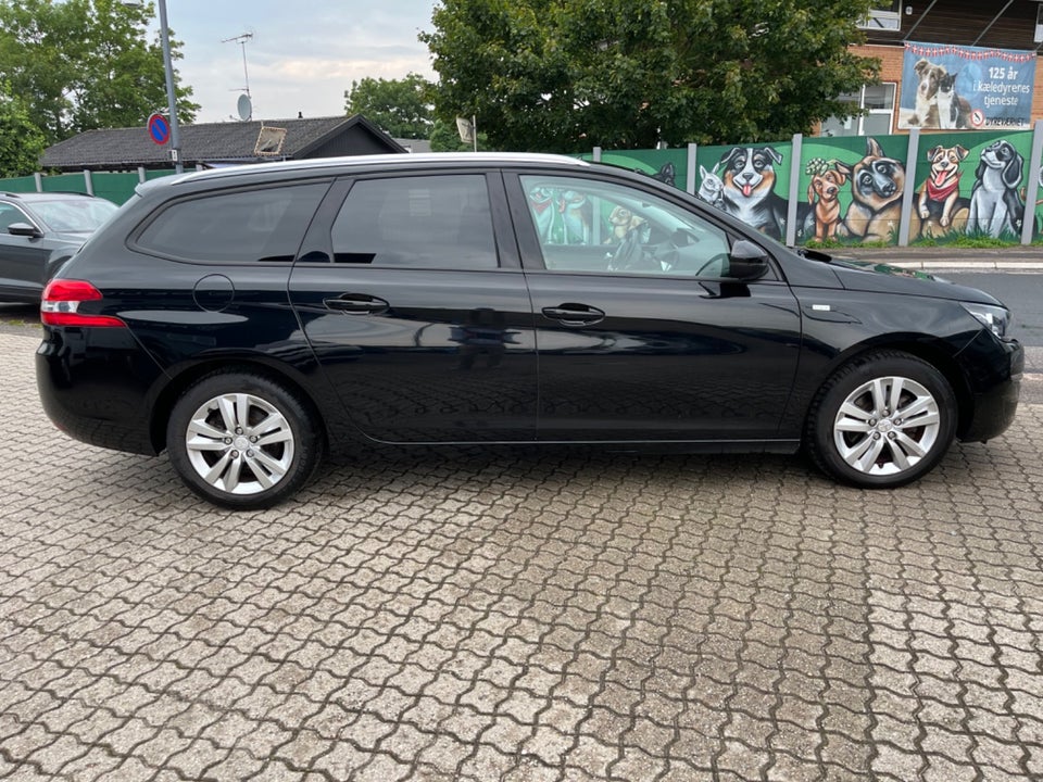 Peugeot 308 1,6 BlueHDi 120 Style Sky SW 5d