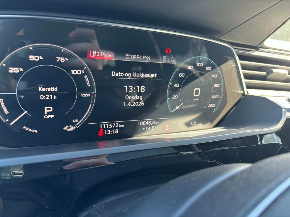 Audi e-tron 55 quattro 5d