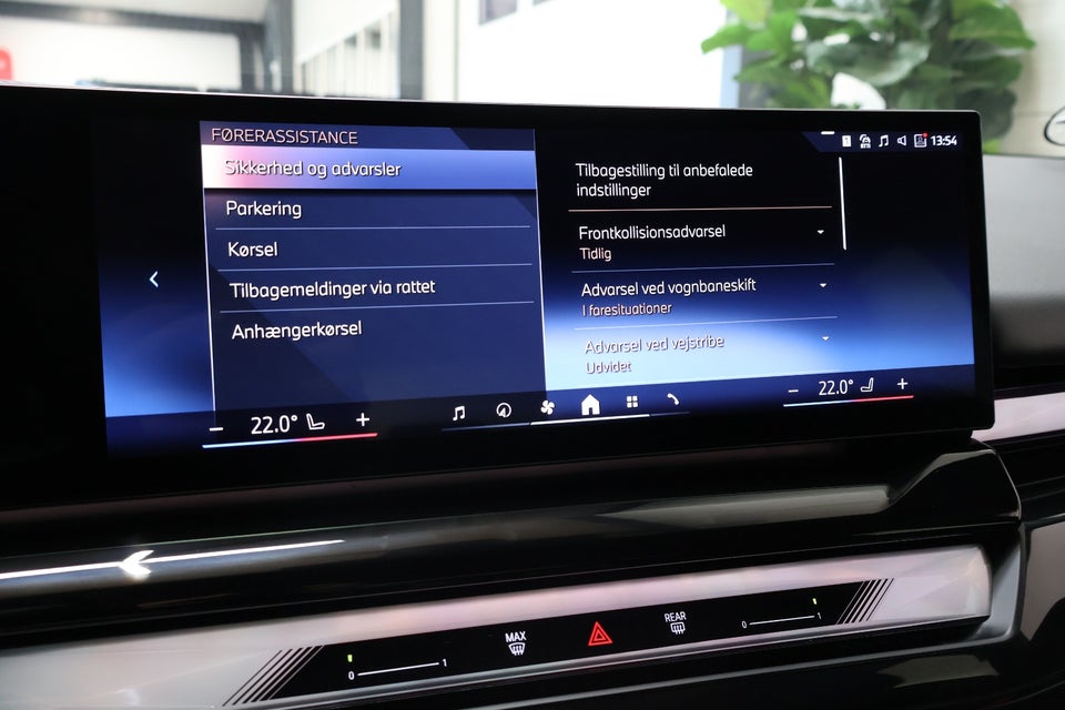 BMW i5 eDrive40 M-Sport 4d