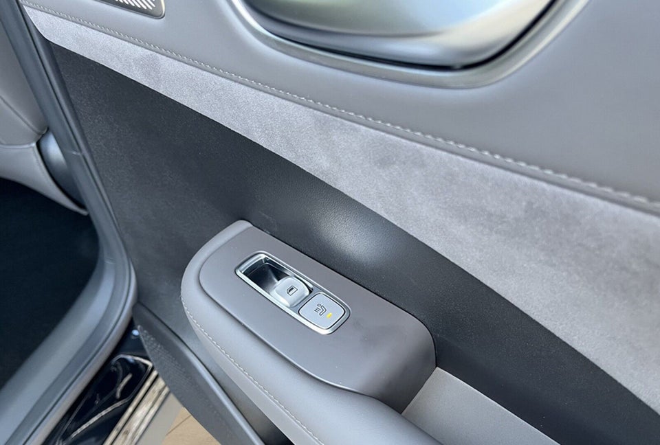 MG MGS6 77 Luxury Performance AWD 5d