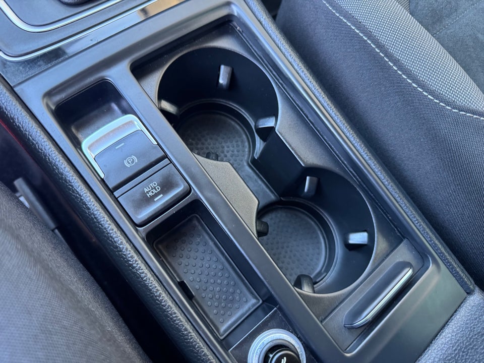 VW Golf VII 1,5 TSi 150 Highline Variant DSG 5d