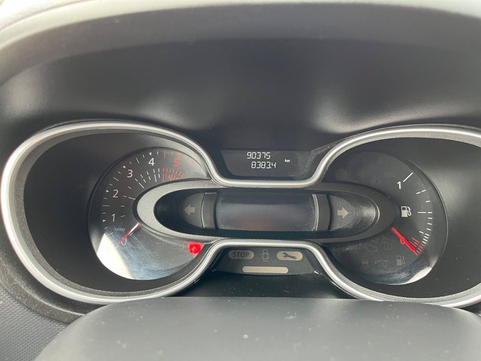 Renault Trafic T29 2,0 dCi 120 L2H1