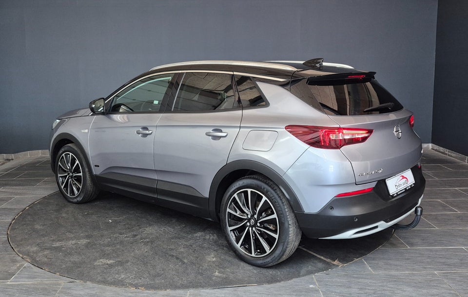 Opel Grandland X 1,6 Hybrid Cosmo Prestige aut. 5d