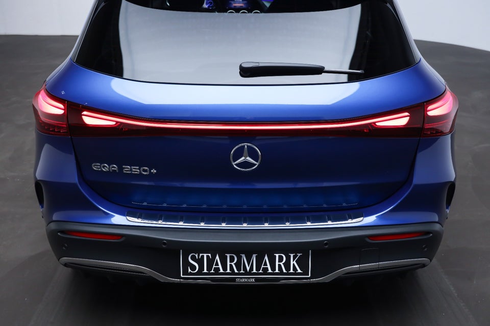 Mercedes EQA250+ AMG Advance 5d