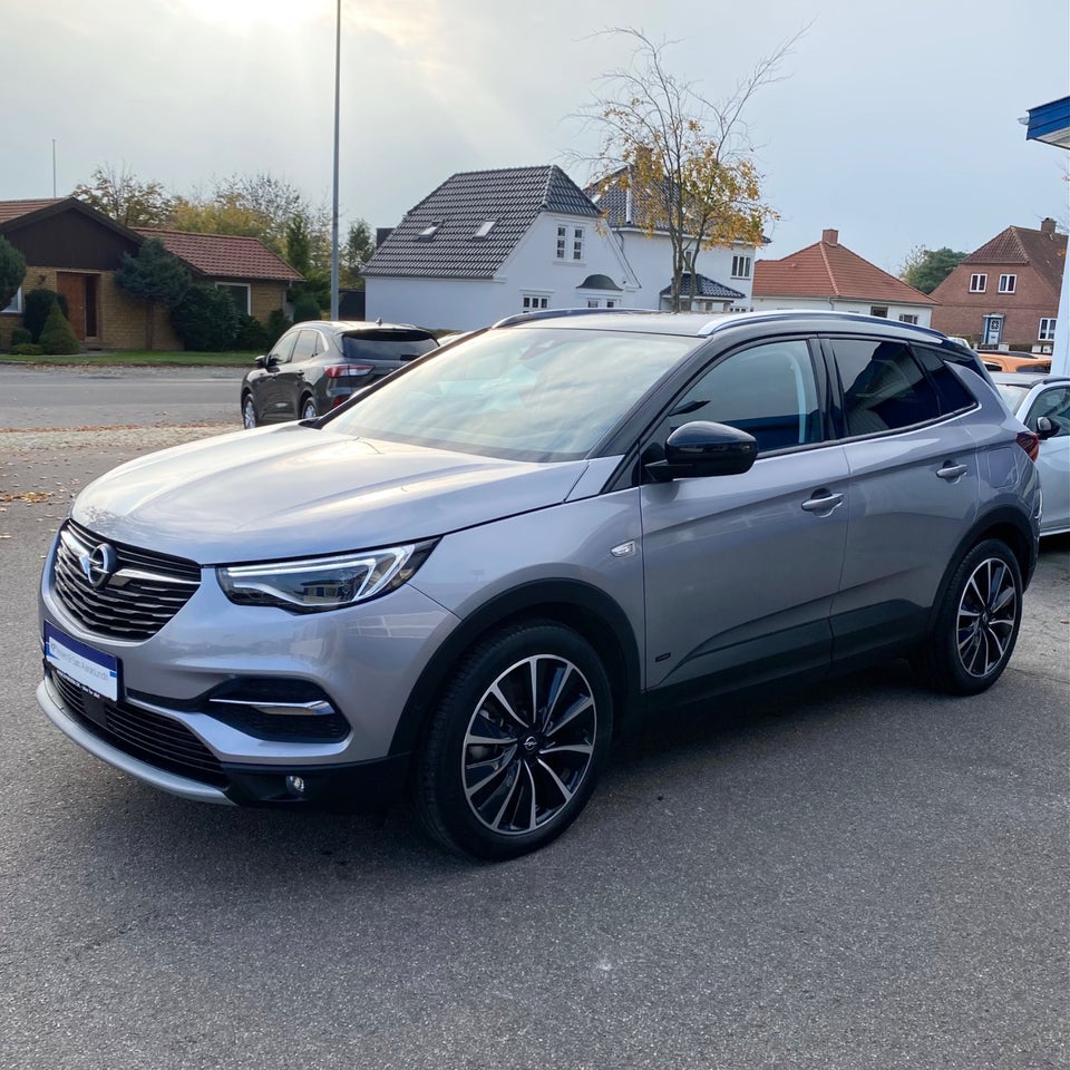 Opel Grandland X 1,6 Hybrid Cosmo Prestige aut. 5d