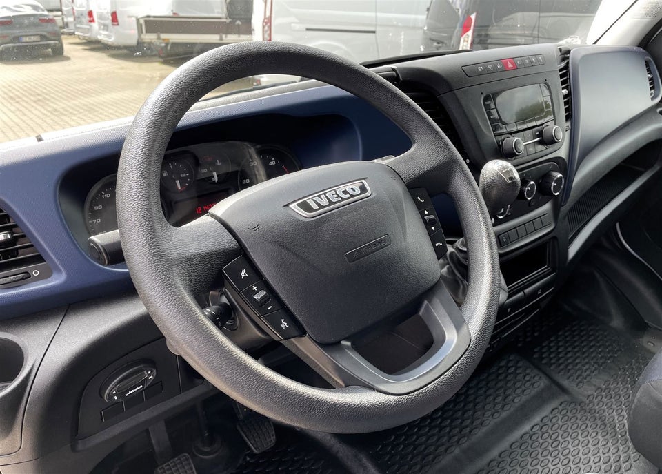 Iveco Daily 2,3 35S16 16m³ Van