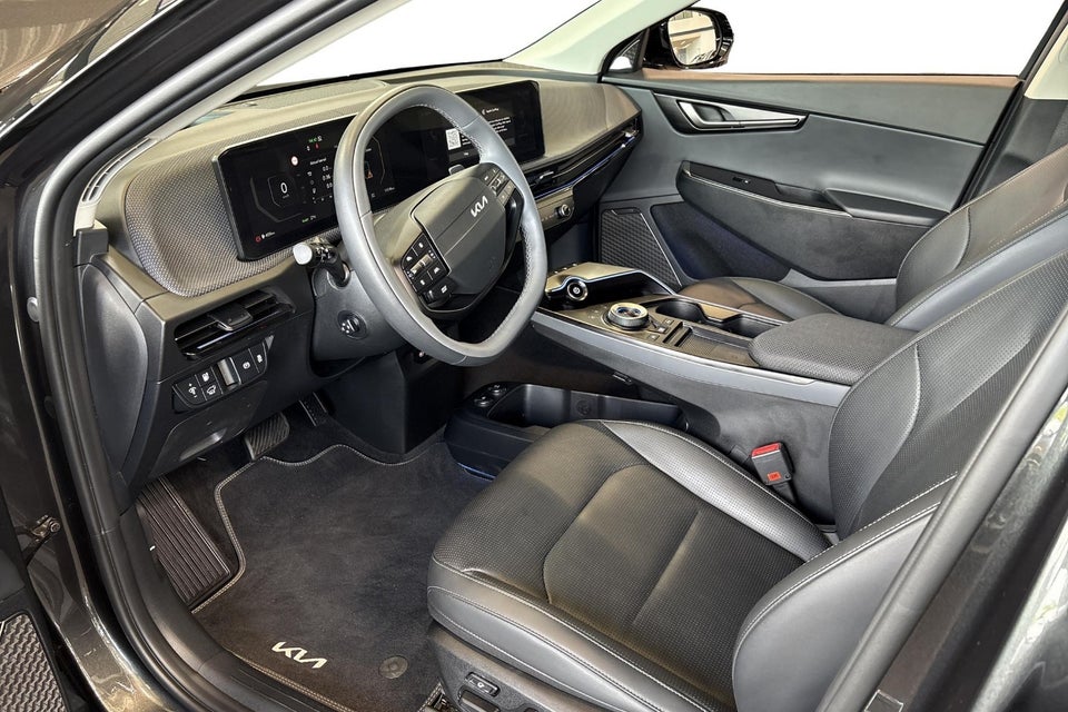 Kia EV6 84 Long Range Upgrade 5d