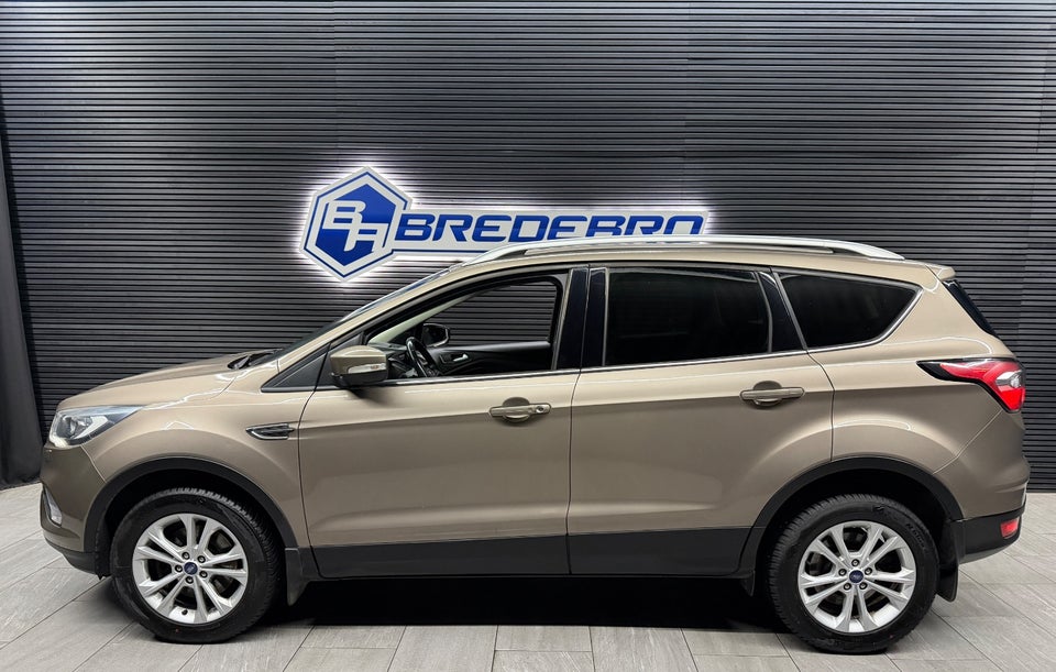 Ford Kuga 2,0 TDCi 120 Titanium aut. 5d