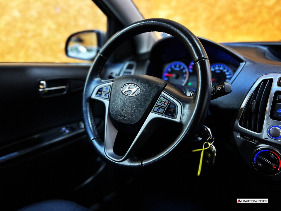 Hyundai i20 1,25 Classic XTR 5d