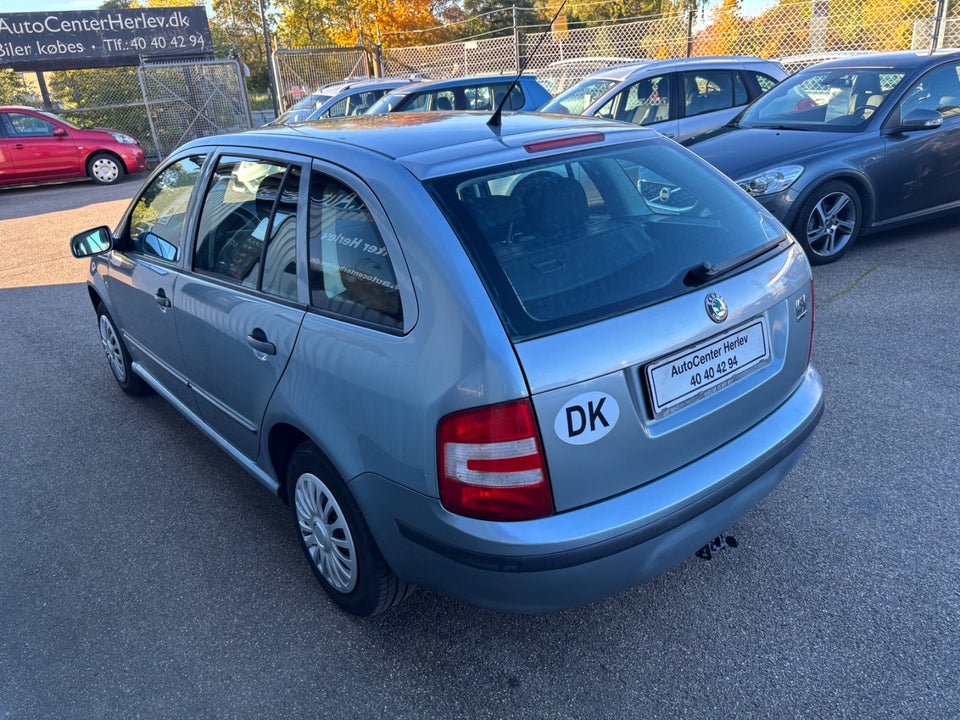 Skoda Fabia 1,2 12V Ambiente Combi 5d