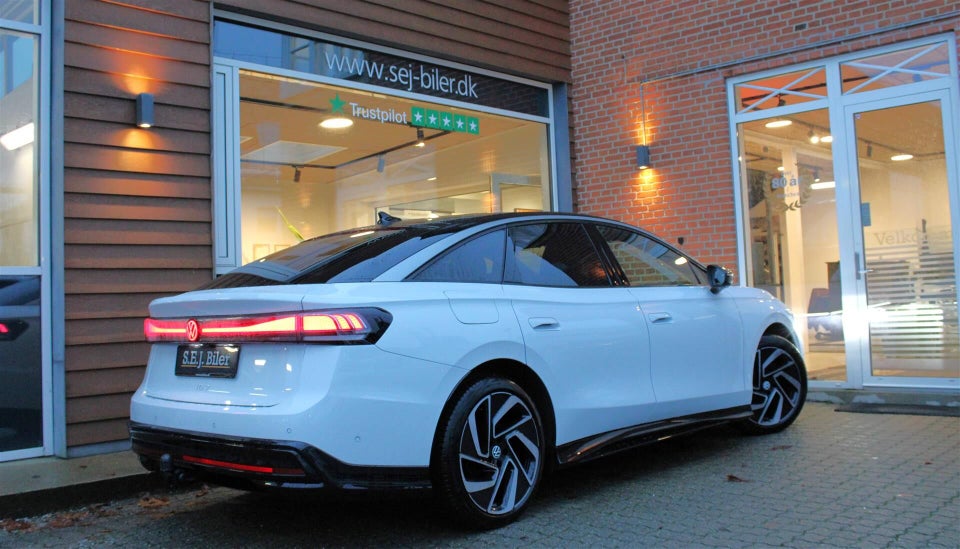 VW ID.7 86 Style S+ 5d