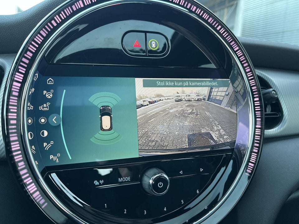 MINI Cooper SE Younique Trim 3d