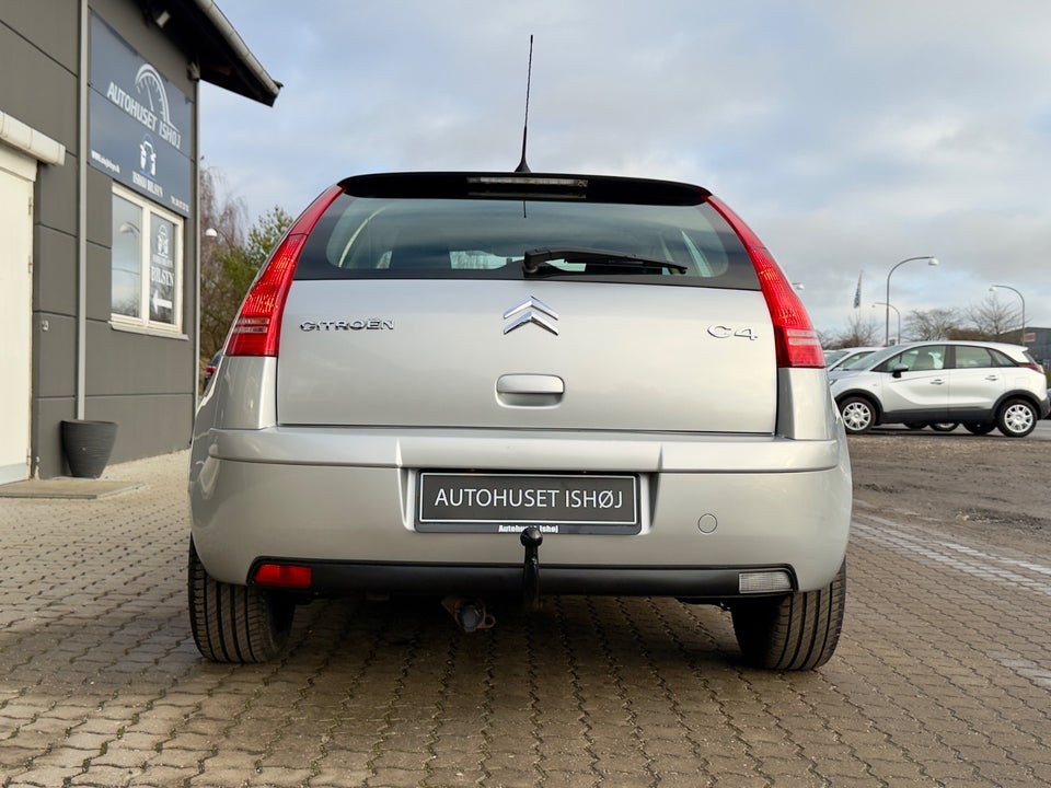 Citroën C4 1,6 HDi 110 VTR Pack 5d