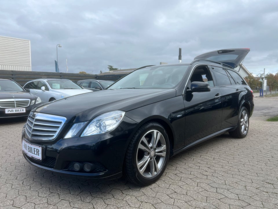 Mercedes E200 2,2 CDi stc. aut. BE 5d