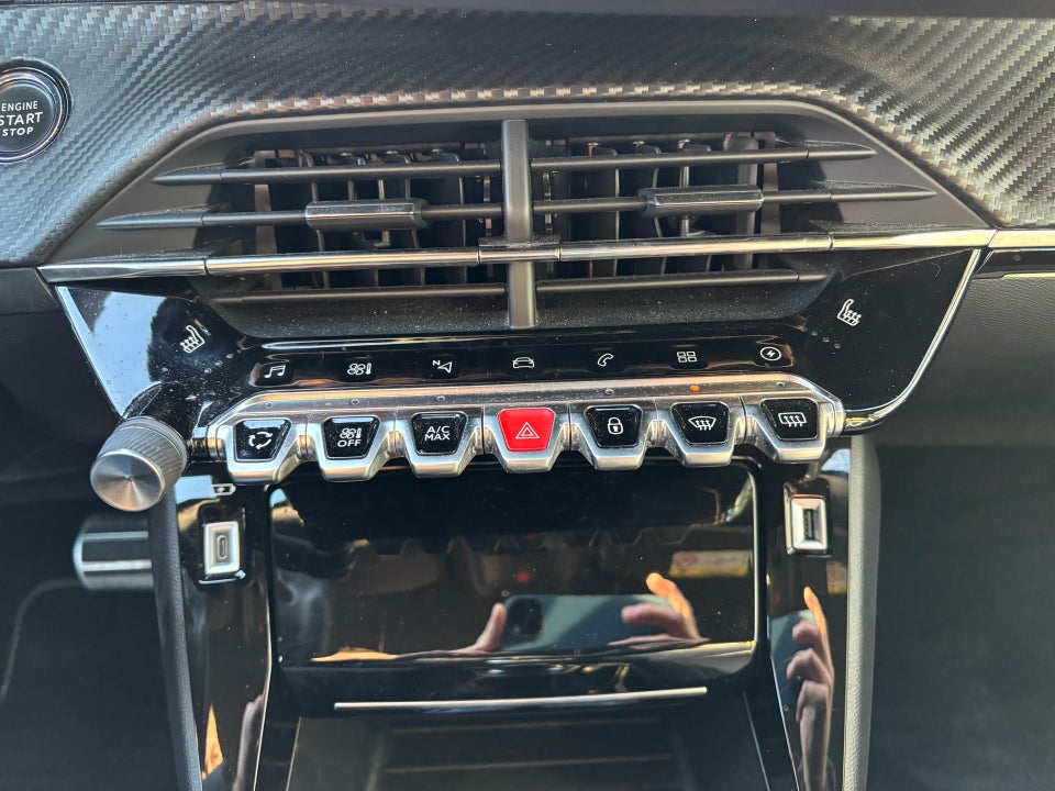 Peugeot e-2008 50 GT 5d