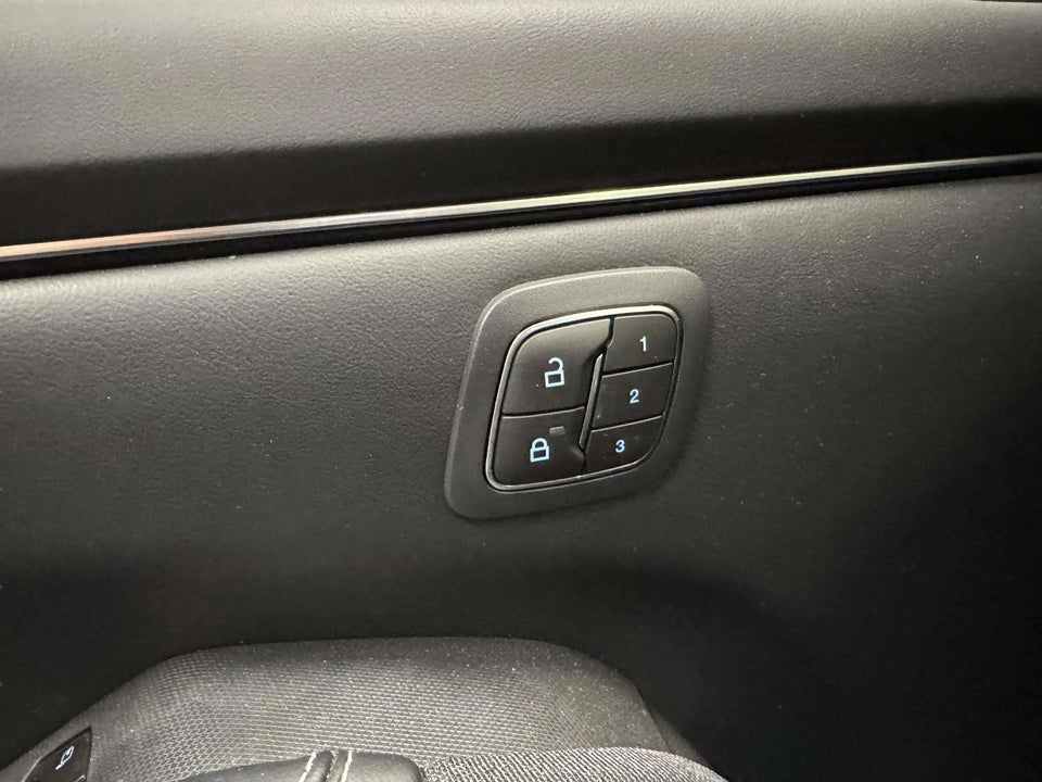 Ford Mustang Mach-E 88 Premium Extended Range 5d