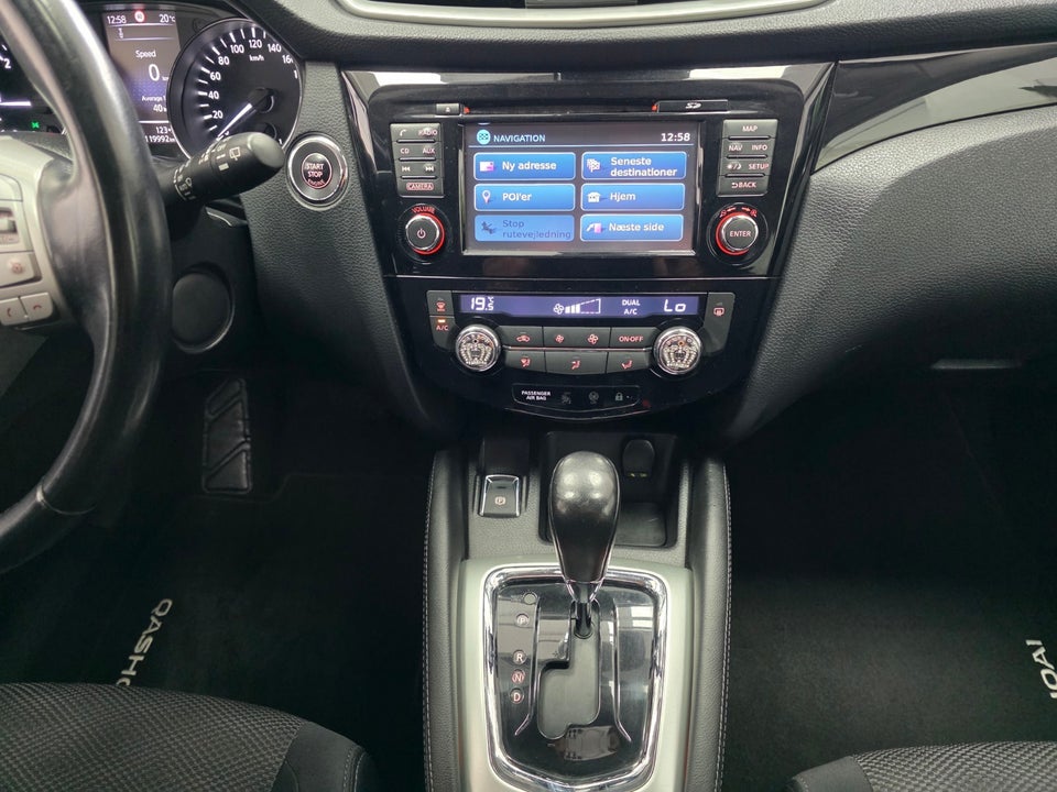 Nissan Qashqai 1,6 dCi 130 Acenta X-tr. 5d