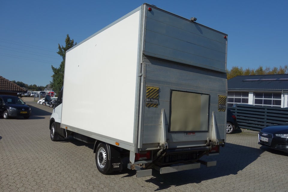 Iveco Daily 3,0 35S17 Alukasse m/lift AG8 2d