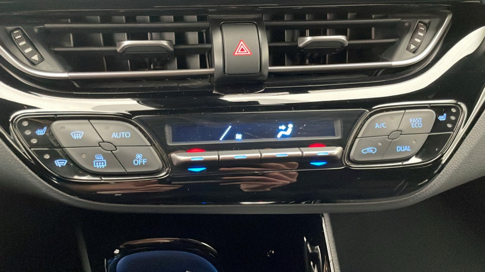 Toyota C-HR 1,8 Hybrid C-LUB CVT 5d