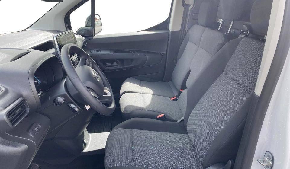 Toyota ProAce City 50 Medium Comfort 5d