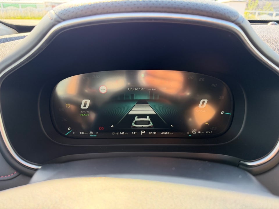 MG EHS 1,5 PHEV Luxury 5d