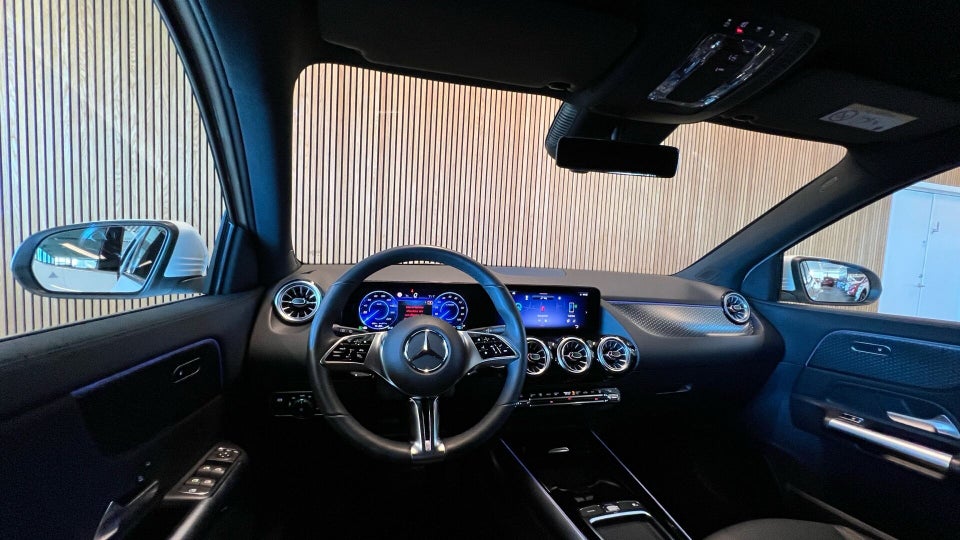 Mercedes EQA250+ Progressive 5d