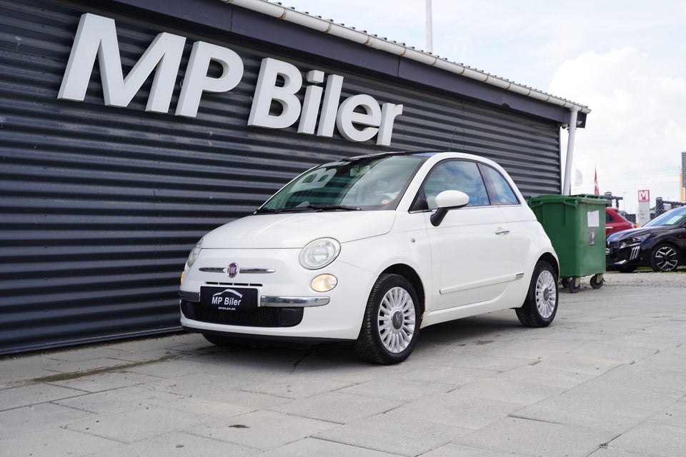 Fiat 500 1,3 MJT 75 Lounge 3d