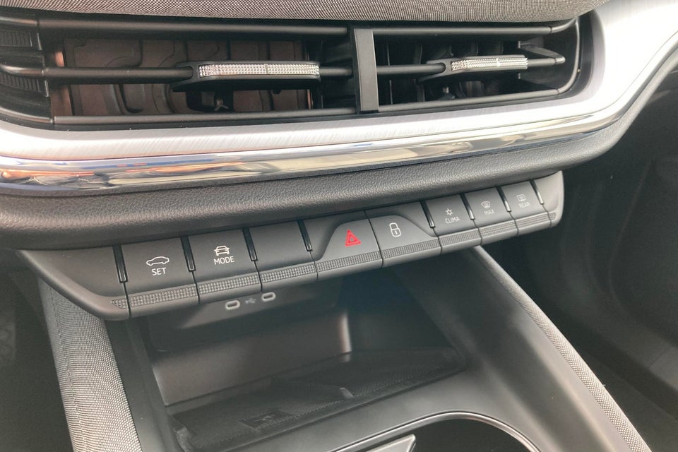 Skoda Enyaq 50 iV 5d