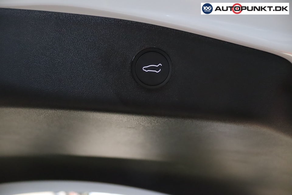 Tesla Model 3 Performance AWD 4d