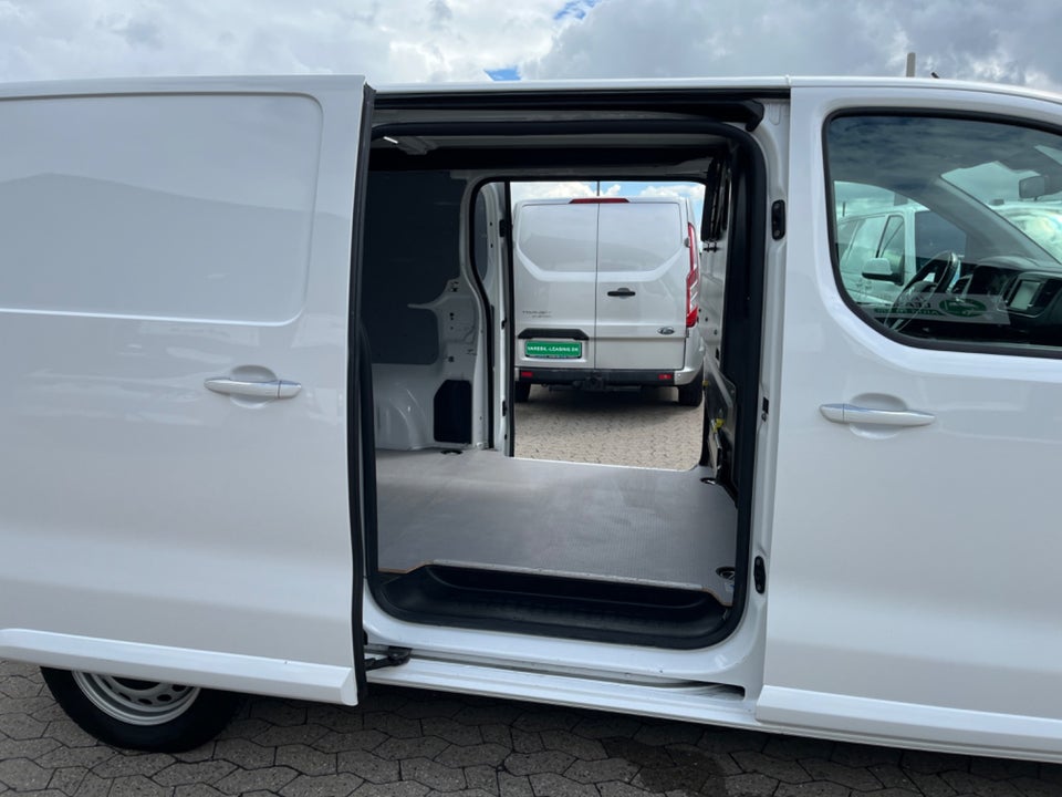 Citroën Jumpy 2,0 BlueHDi 122 L2 ProffLine EAT8