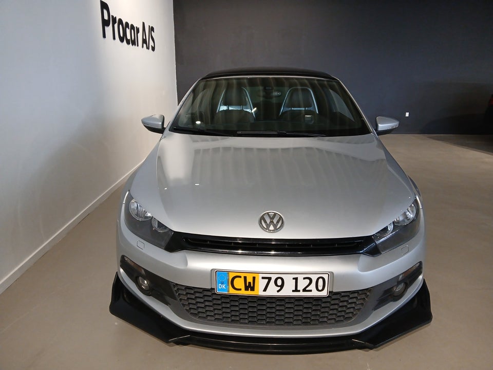 VW Scirocco 2,0 TSi 210 Sport DSG Van 3d