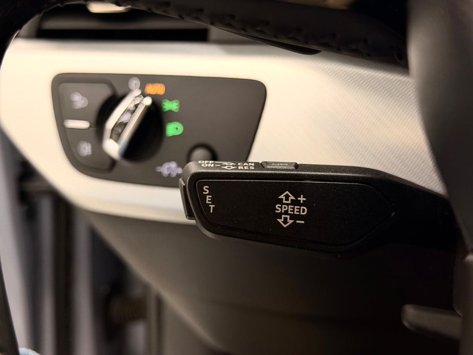 Audi A4 2,0 TDi 190 S-tr. 4d