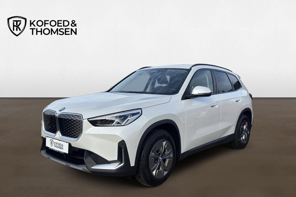 BMW iX1 eDrive20 X-Line 5d