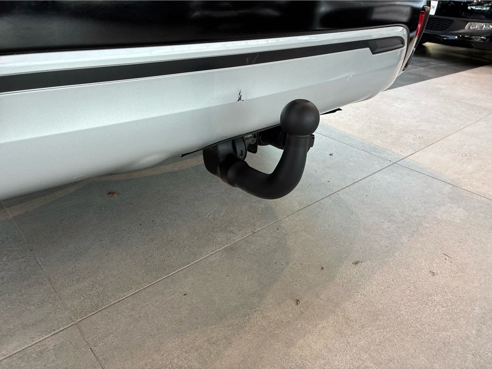 Mitsubishi Outlander 2,4 PHEV Invite CVT 4WD 5d