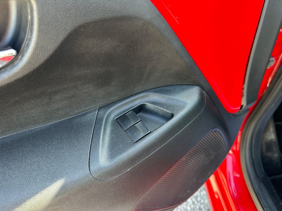 Toyota Aygo 1,0 VVT-i x-wave Sky 5d