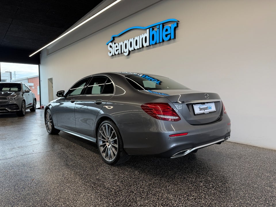 Mercedes E220 d 2,0 AMG Line aut. 4d