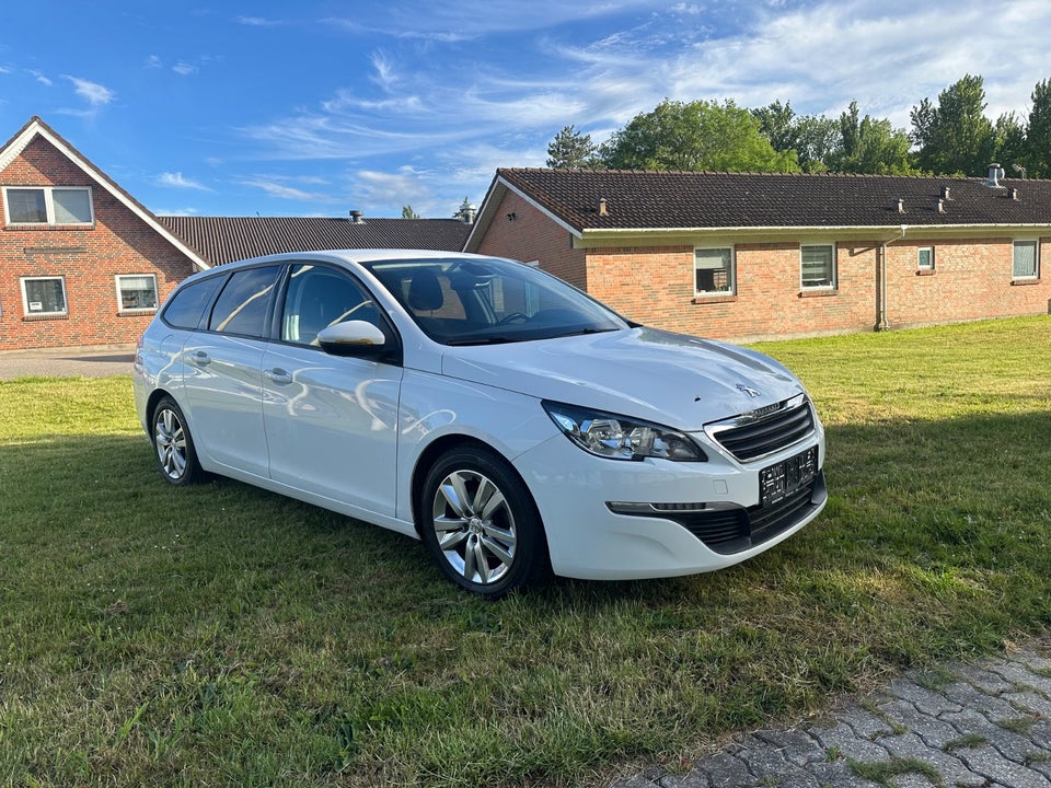 Peugeot 308 1,6 BlueHDi 120 Allure 5d