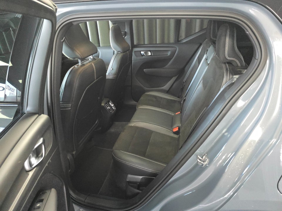 Volvo XC40 P8 ReCharge Twin R-Design 5d