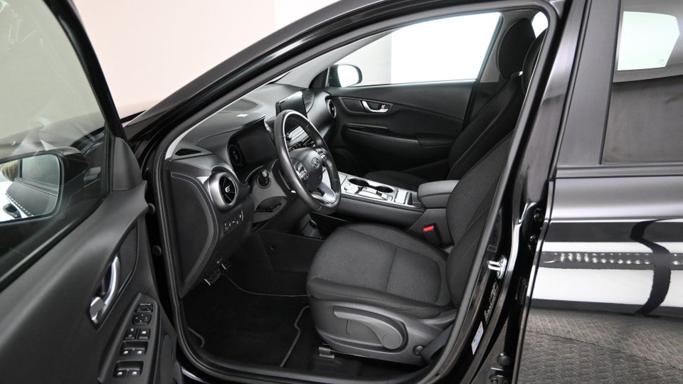 Hyundai Kona 64 EV Advanced 5d