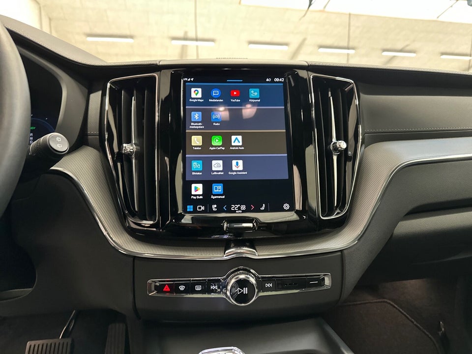 Volvo XC60 2,0 T8 ReCharge Ultimate Dark aut. AWD 5d