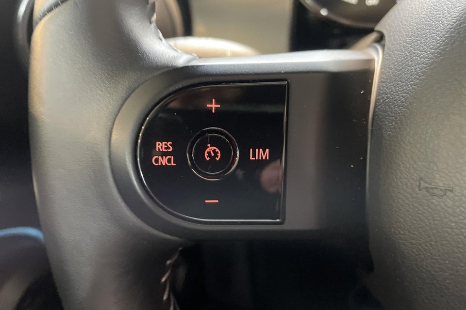 MINI Cooper SE Maximise 3d