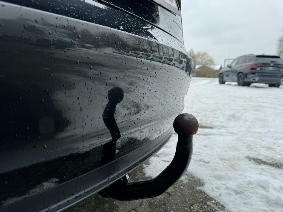 Tesla Model 3 Long Range AWD 4d