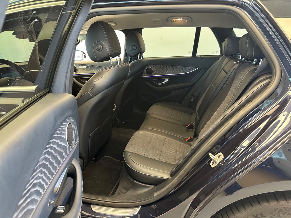 Mercedes E300 de 2,0 stc. aut. 4Matic 5d