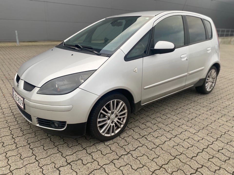 Mitsubishi Colt 1,3 Invite Coolpack 5d