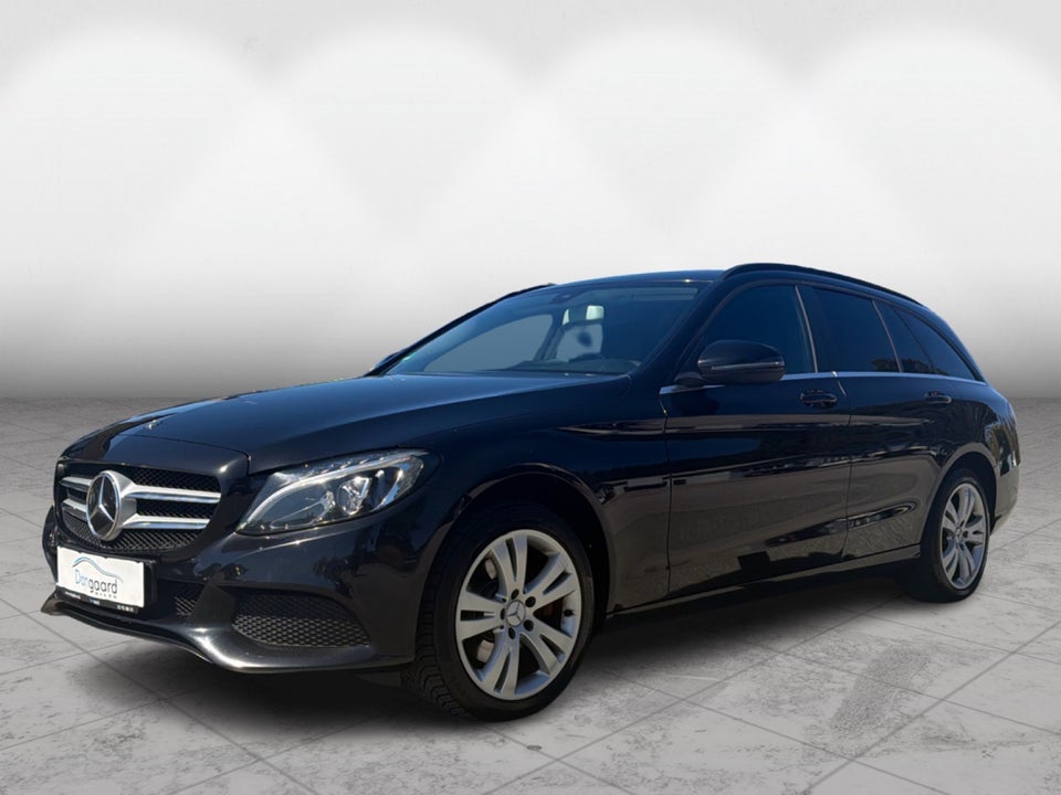 Mercedes C220 d 2,2 Avantgarde stc. aut. 5d