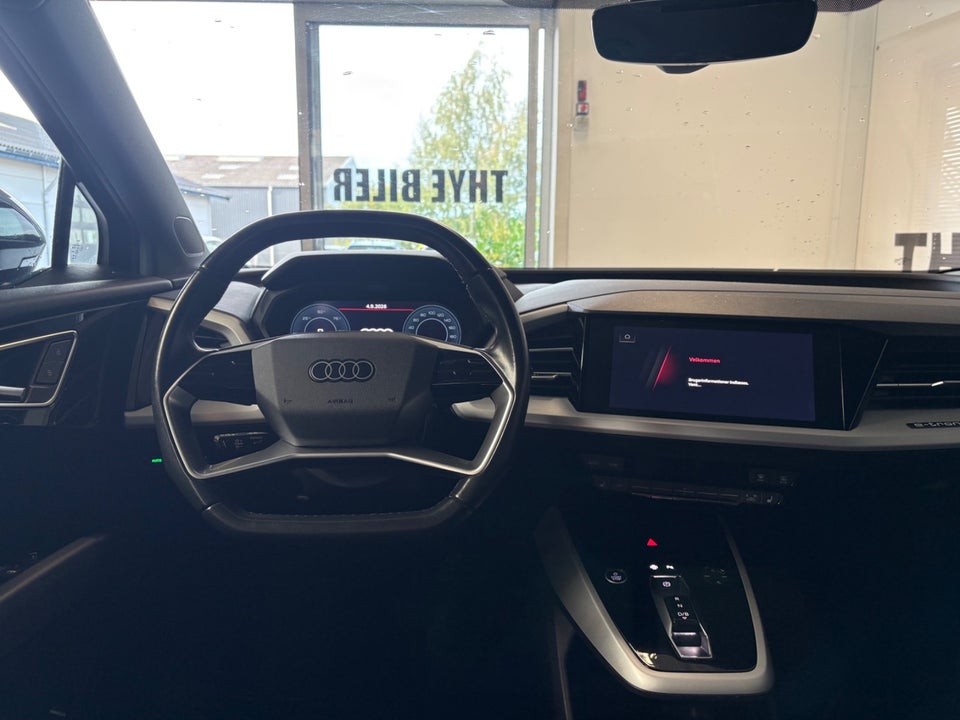 Audi Q4 e-tron 40 Advanced 5d