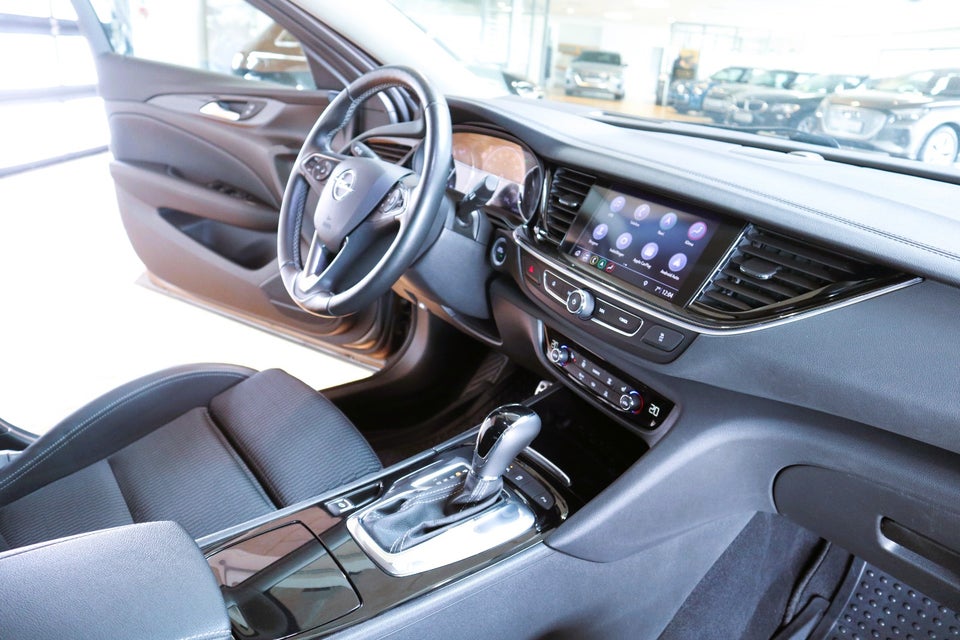 Opel Insignia 1,5 T 165 Innovation Grand Sport aut. 5d