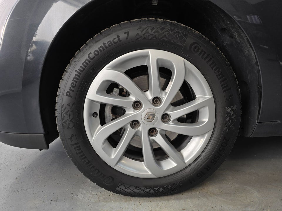 Renault Megane III 1,6 110 Expression Sport Tourer 5d